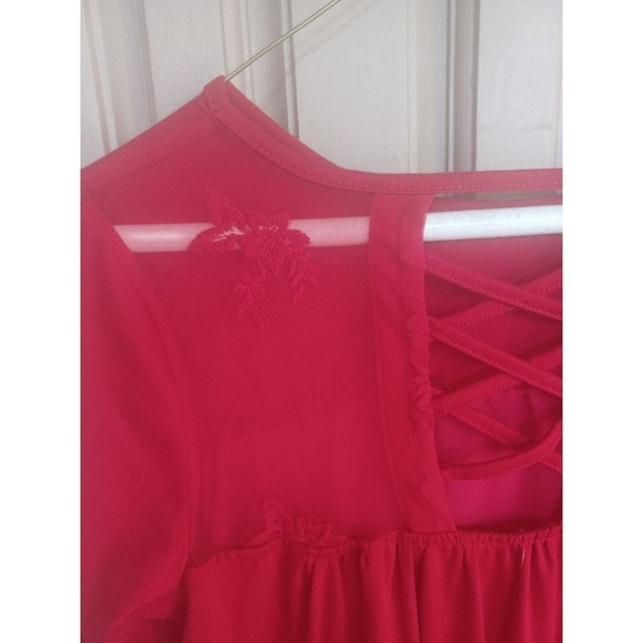 Unbranded Red Lace Overlay Pullover SzL Long Sleeves Criss Cross Back - Picture 7 of 7